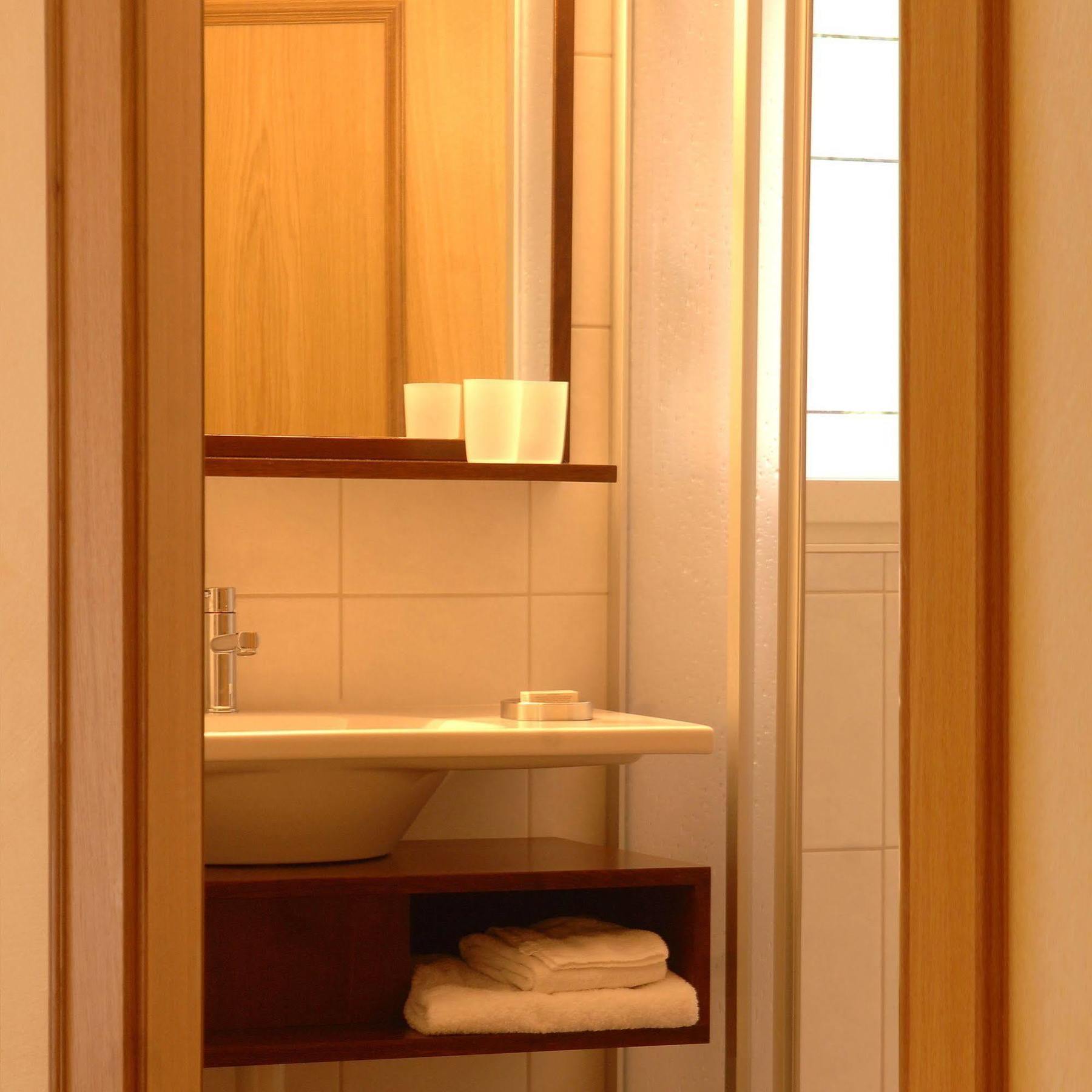 Hotel Viktoria-Leukerbad-Therme Εξωτερικό φωτογραφία